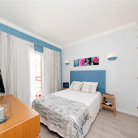 アパート Near The