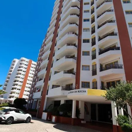 Near The Апартаменты Портиман